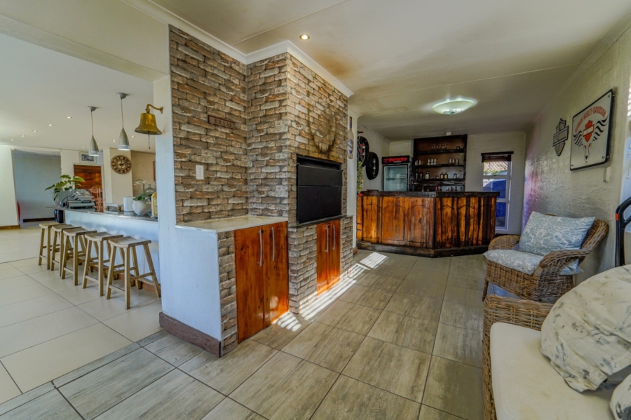 4 Bedroom Property for Sale in Dan Pienaar Free State
